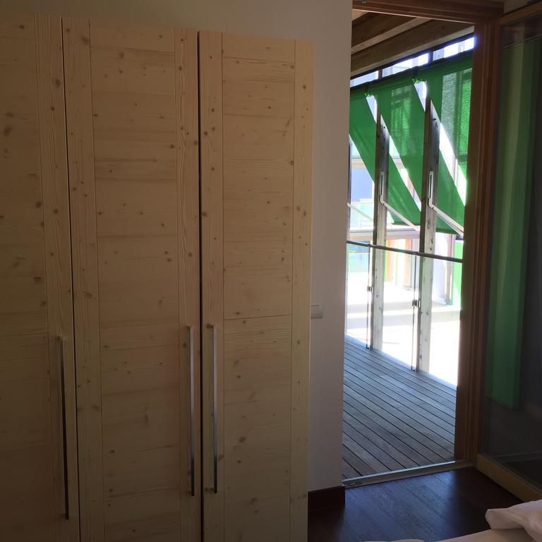 Komodo Short Stay Apartments 特伦托 外观 照片